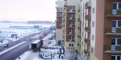 Unităţile bancare scot la licitaţie case şi apartamente la preţuri foarte mici