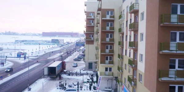 Unităţile bancare scot la licitaţie case şi apartamente la preţuri foarte mici