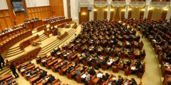 Plenul Camerei Deputaţilor