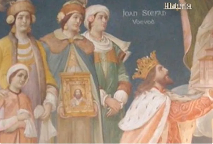 Pictură cu Ștefan cel Mare și familia lui din interiorul Mănăstirii Voroneț / foto: captura video