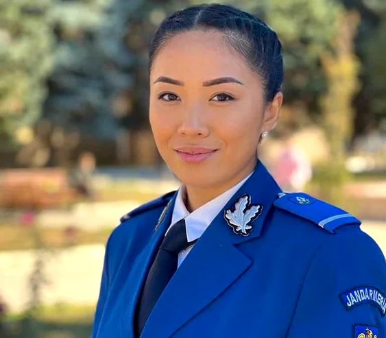 Cristina Tudorache a fost adoptată la naștere de o familie de români FOTO: Jandarmeria Galați