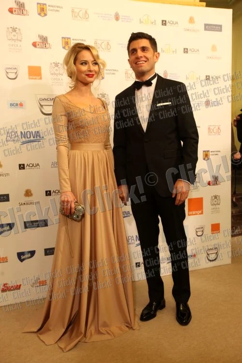 Laura Cosoi şi Cosmin