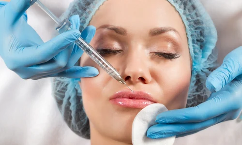 Intervenție cu acid hialuronic în buze  FOTO Shutterstock jpeg