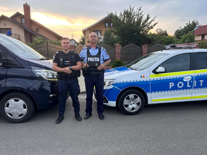 Agent șef principal Ioan Cănărău și colegul său, sergent major Gabriel Căuș FOTO Europol