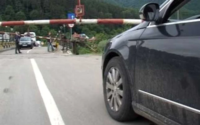 Hunedoara: Neatenţia l-a costat bariera de la calea ferată