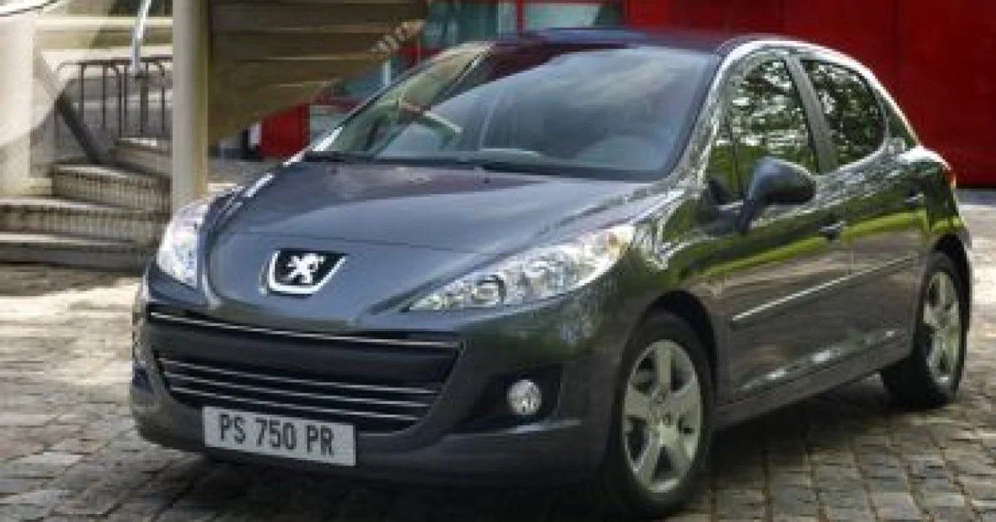 Scad vânzările PSA Peugeot Citroen