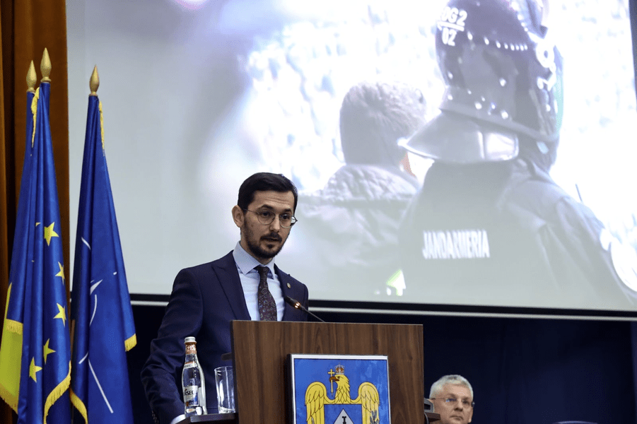 Demisia primarului general, cerută din PNL. Popescu: Nicușor Dan, ieşi naibii odată din universul tău paralel!