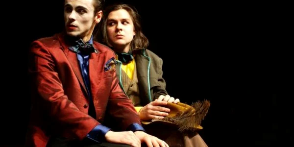 Abordare studenţească a piesei "Piaţeta"