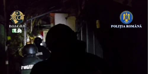 perchezitii politia romana png