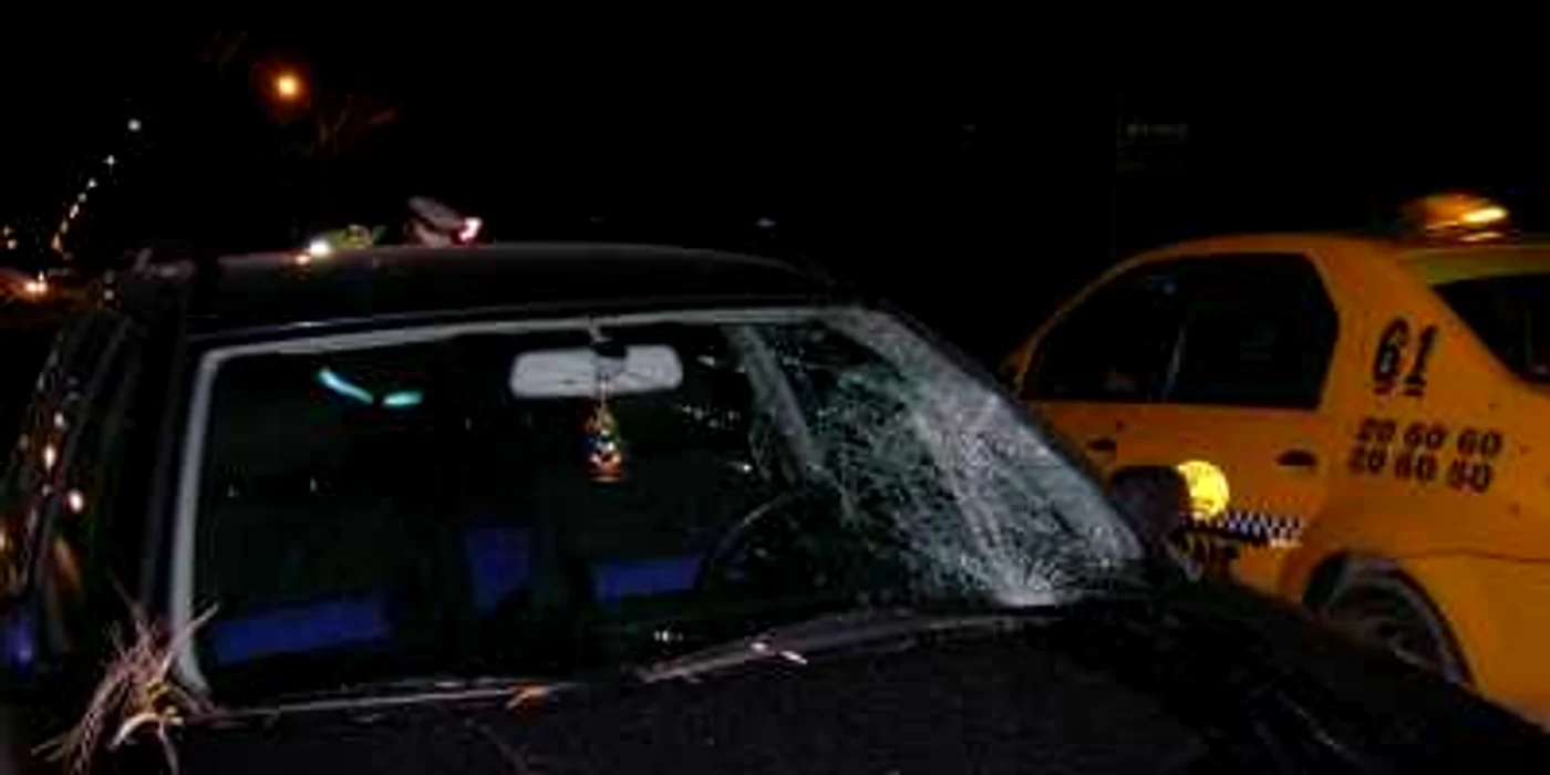 Poliţiştii vor stabili cine este vinovat de producerea accidentului