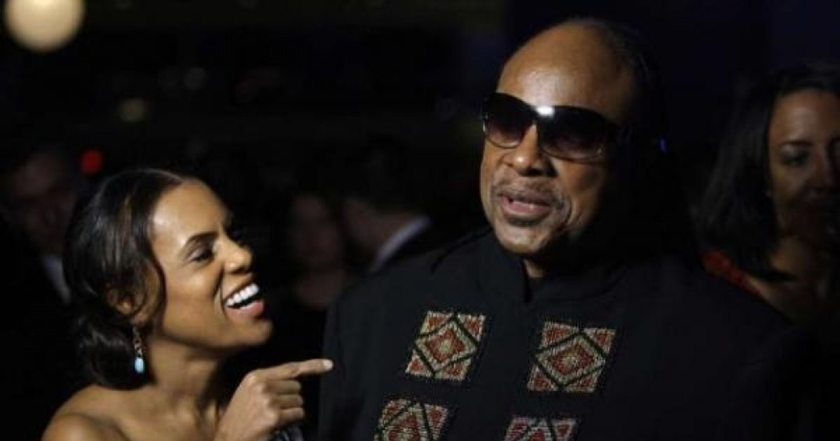 Stevie Wonder şi Kai Millard Morris