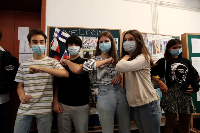 
    Salutul elevilor, în anul școlar 2020-2021Foto: Sever Gheorghe  