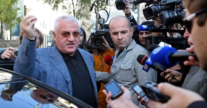 Dumitru Dragomir a ieşit nervos de la DNA * Foto: Eduard Enea