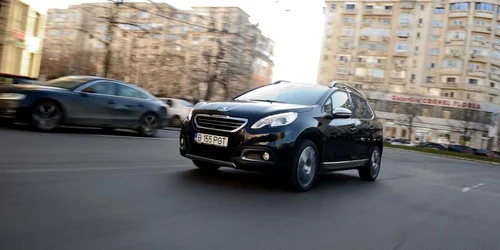 Test Drive Peugeot 2008 1.6 e-HDI Allure