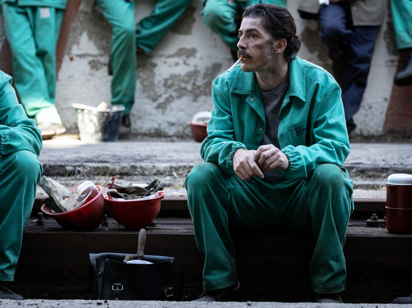 „Clădirea LAF”, un film despre abuzurile la locul de muncă și cazul de detenție forțată care a șocat Italia