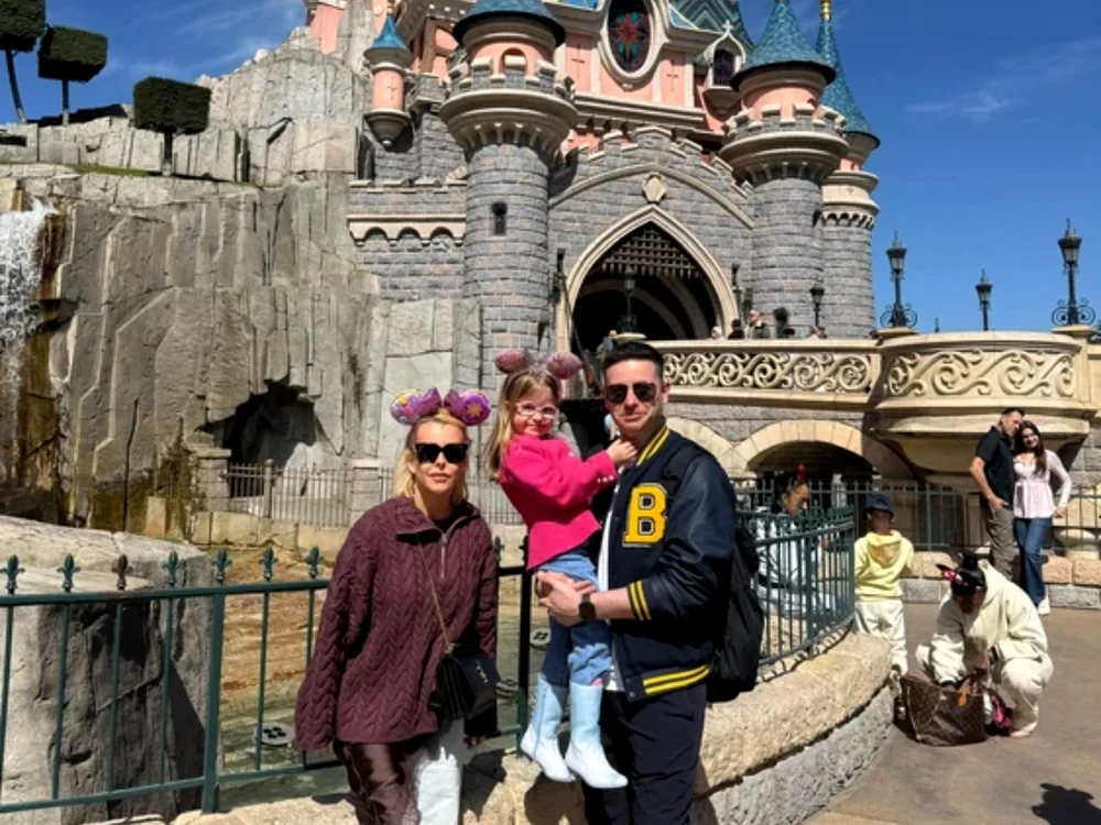 Diana Pârvu, la Disneyland Paris/FOTO: Click!