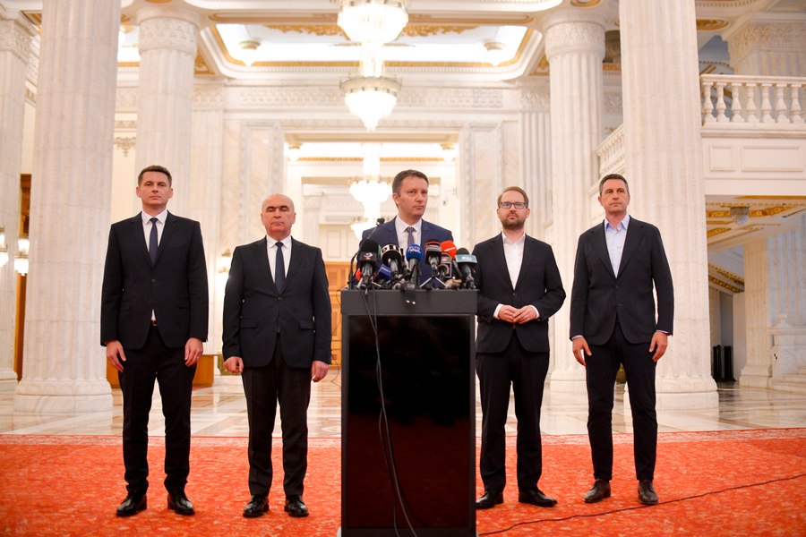 Lista de miniștri din Guvernul Mureșan. Bătaie pe un minister fantomă. Neînțelegeri între USR și UDMR - SURSE