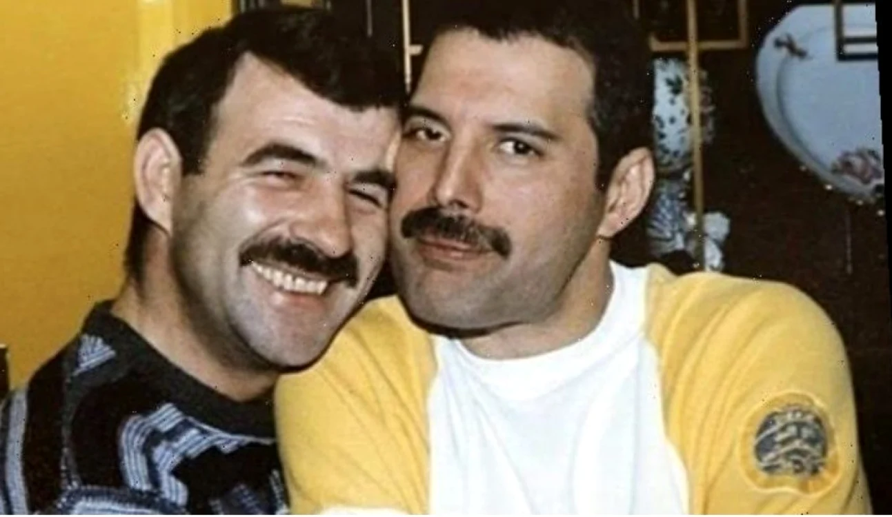 Jim Hutton şi Freddie Mercury