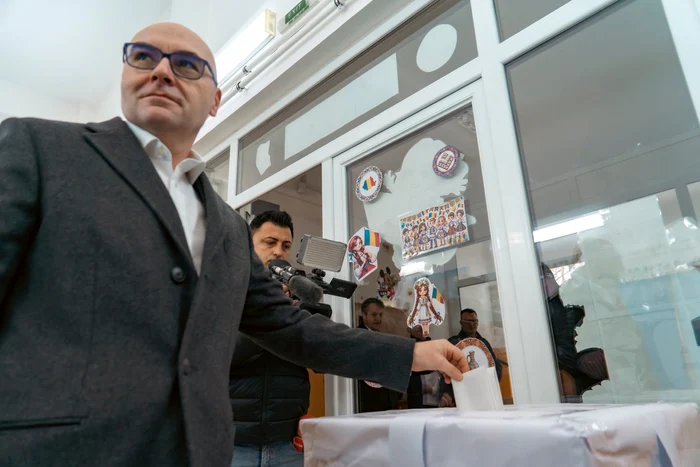 Mihai Răzvan Moraru, candidat la președinția CJ Buzău FOTO: Facebook