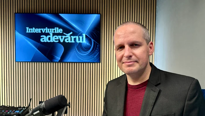 Christian Nasulea profesor de economie mondială la Interviurile Adevărul 0492 jpeg
