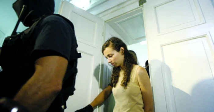 Resita: REGIUNEA PE SCURT / Traficanţi trimişi în instanţă