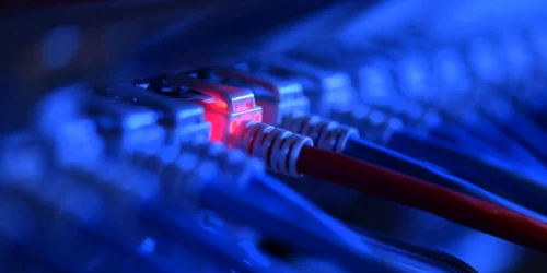 Războaie nemiloase duse în mediul virtual