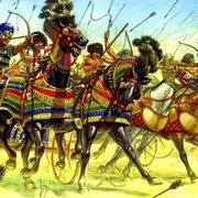 Evoluţia maşinăriilor de război, de la carul de luptă antic la apariţia carelor blindate jpeg