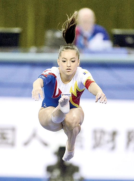 
    Larisa Iordache  este lidera  echipei României  