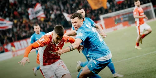 carjan rus dinamo craiova fb dinamo jpg