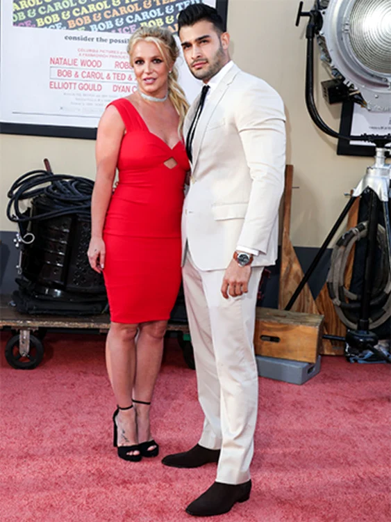 
    Britney Spears şi Sam Asghari formează un cuplu de la finele anului 2016Foto: Profimedia  