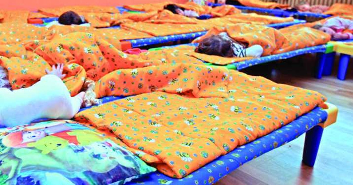 Copii pedepsiți în „pătuțul rușinii”: incident șocant la o creșă din Brăila.