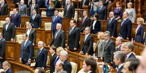 parlament moldova