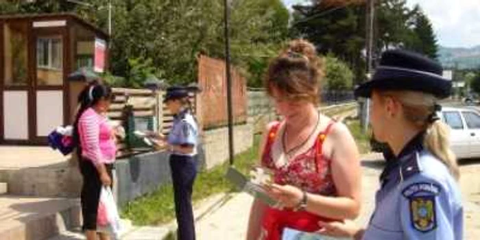 Pitesti:Citiţi ca să ştiţi argourile folosite de hoţii din buzunare