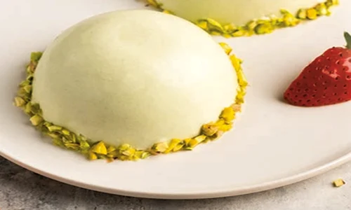 mousse cu matcha si fistic jpg