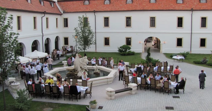 Hotel Medieval de 5 stele la Alba Iulia