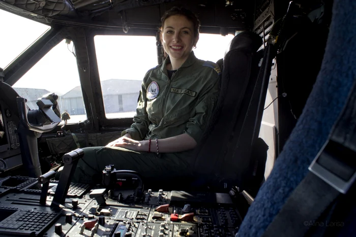 Simona Maierean este prima femeie care a pilotat un MIG 21 Foto: arhiva personală