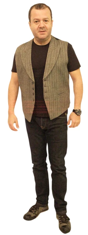 Dragoş Moştenescu este un tătic fericit: are gemene şi un băiat, Luca (7 ani)