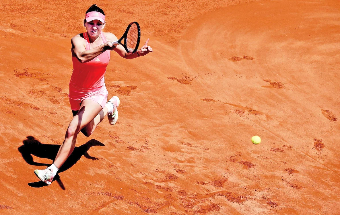 
    Simona Halep  a pierdut în meciul  cu Suarez Navarro  primele seturi în  întreg turneul  de la Roma  