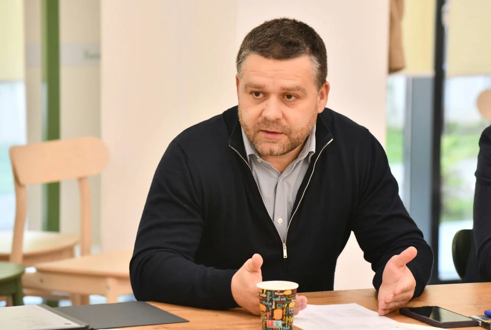 Un lider PNL propune referendum național pentru eliminarea privilegiilor magistraților în ziua când se vor organiza și alegeri în București