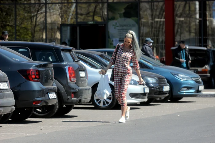 Bianca Drăgușanu, într-o ținută sport și fără tocuri