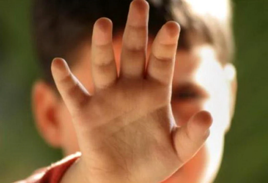 
    52.632 fişiere imagine, precum şi 2.058 fişiere video au fost găsite în locuinţa bărbatuluiFoto: observator.ro  