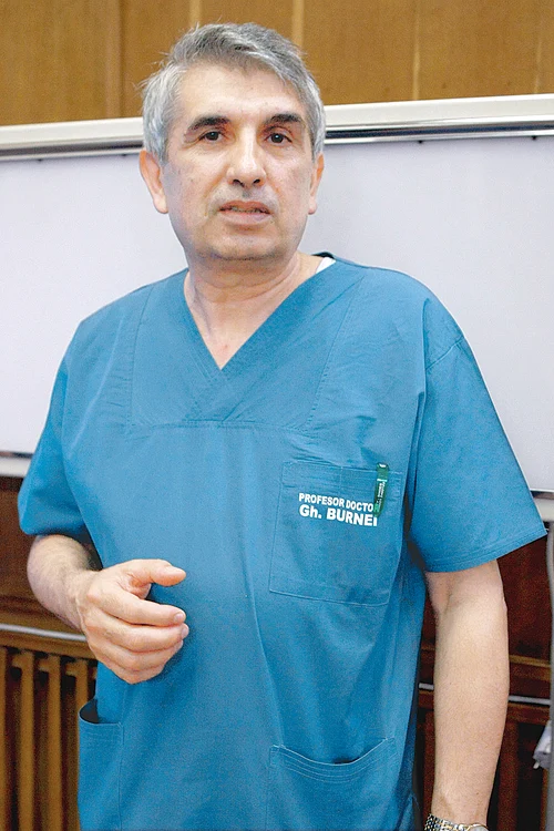 Prof. dr. Gheorghe Burnei, Spitalul „Marie Curie”: "Este un act criminal. La noi în spital s-a luat decizia de a schimba dezinfectantul”