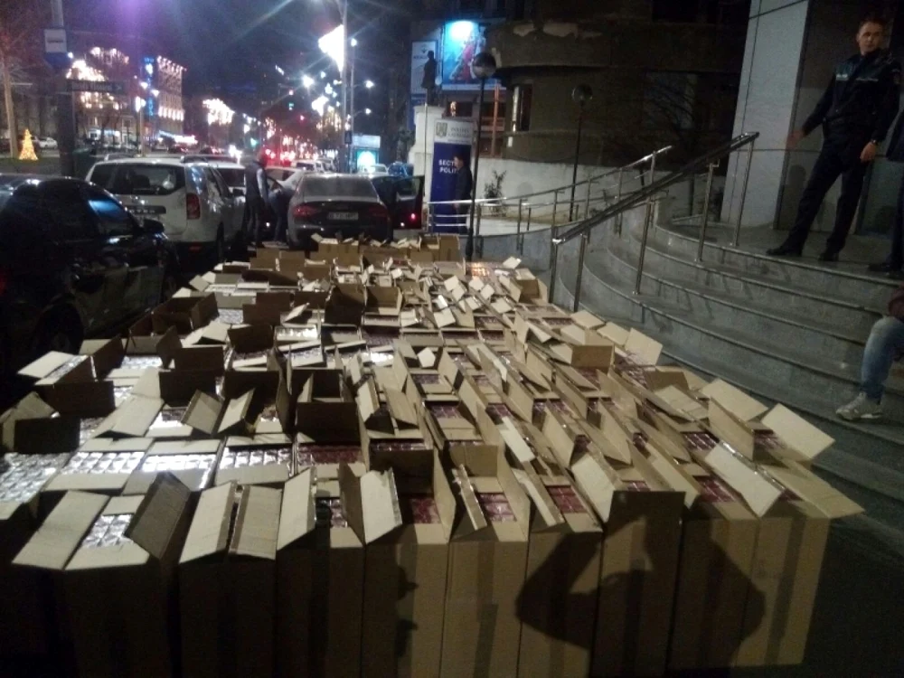 75.000 de pachete ţigări de contrabandă, ridicate de poliţişti FOTO DGPMB