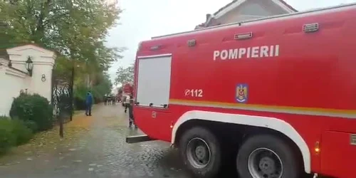 Incendiu la vila lui
Irinel Columbeanu din Izvorani