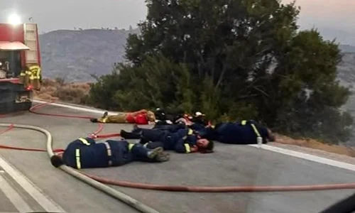 pompieri asfalt grecia incendii jpg
