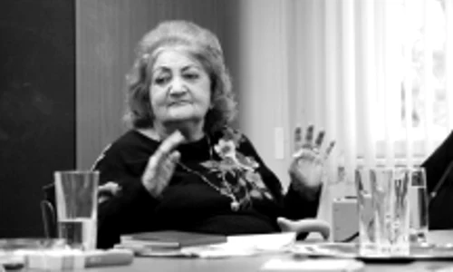 "Interdicţiile prin care am trecut m au făcut să sufăr" interviu cu Antoaneta RALIAN jpeg