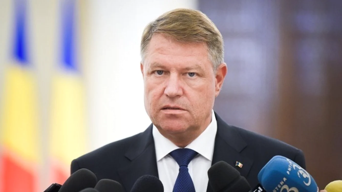 Klaus Iohannis apare pe Wikipedia ca fiind Klaus Pizdus Coaies