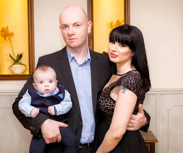 Roxana şi Victor sunt în culmea fericirii de când în viaţa lor a apărut Edward