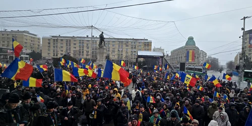 iasi protest aur foto partidul aur jpg