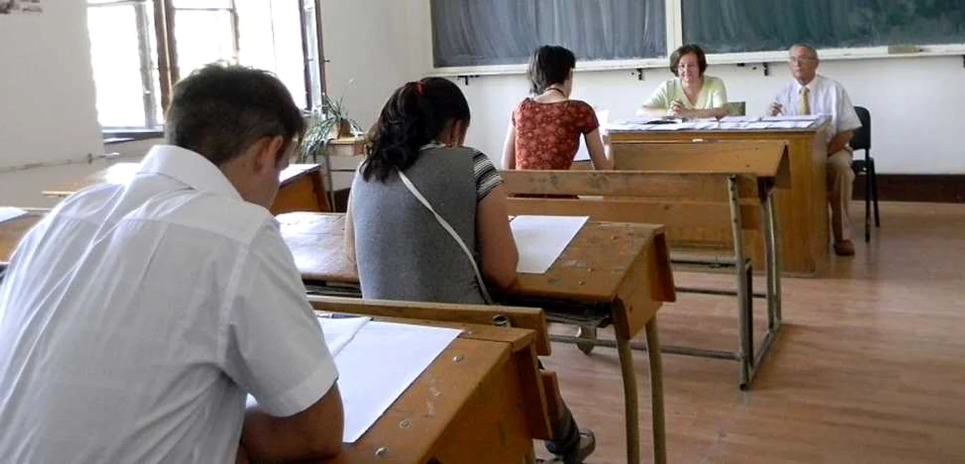 Olimpicii susţine examenul de Bacalaureat